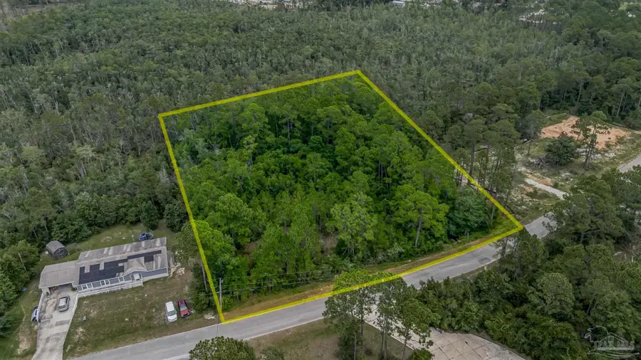 8574 Bay River Rd, Navarre, FL 32566 - #2