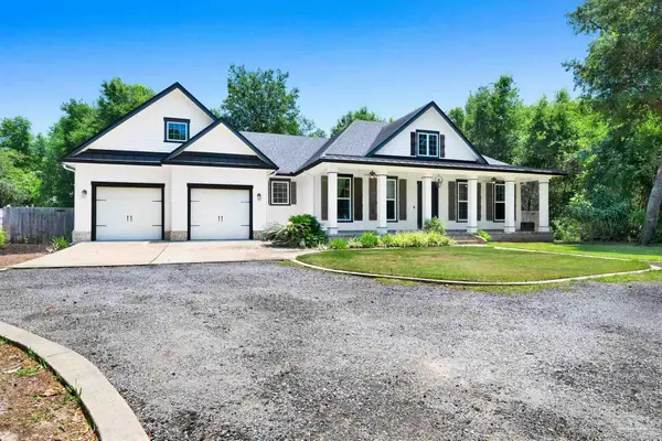 5710 Red Cedar St, Pensacola, FL 32507