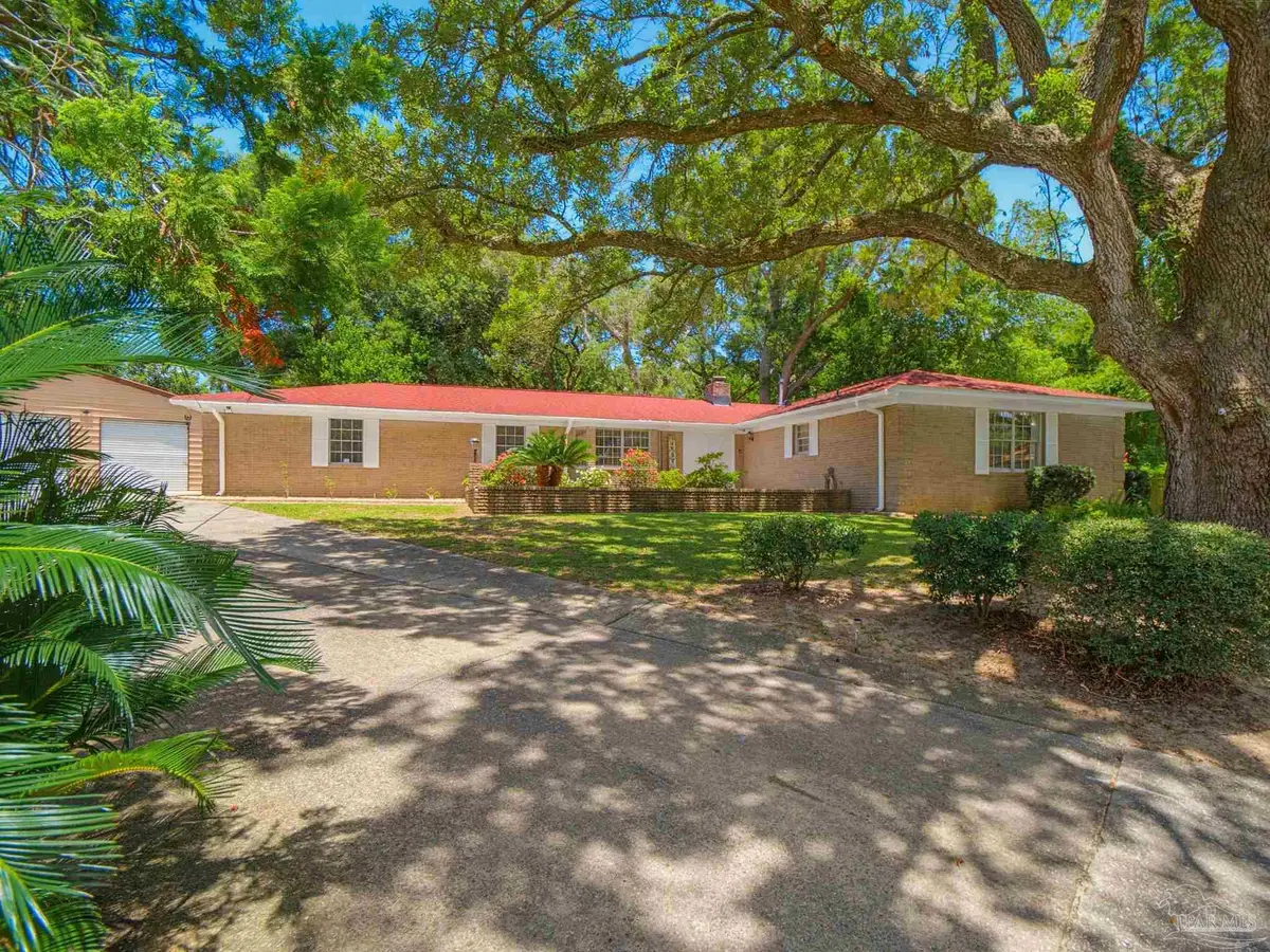 7 Gunn Cir, Pensacola, FL 32506 - #1