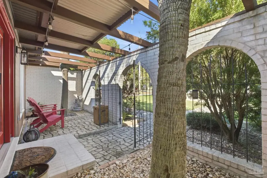 114 Fairpoint Dr, Gulf Breeze, FL 32561 - #3