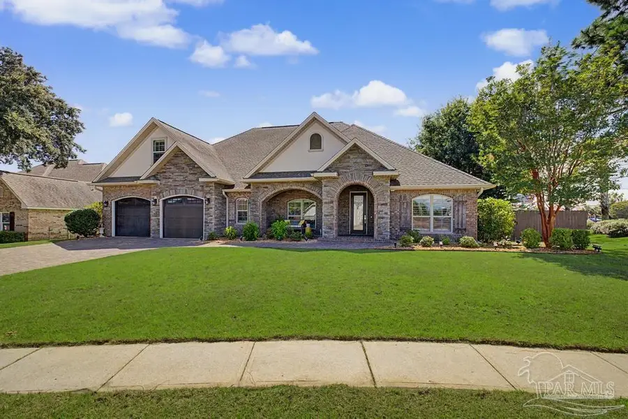 1829 Brooke Beach Dr, Navarre, FL 32566 - #2