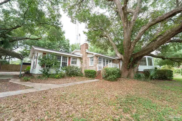2570 Bayou Blvd, Pensacola, FL 32503