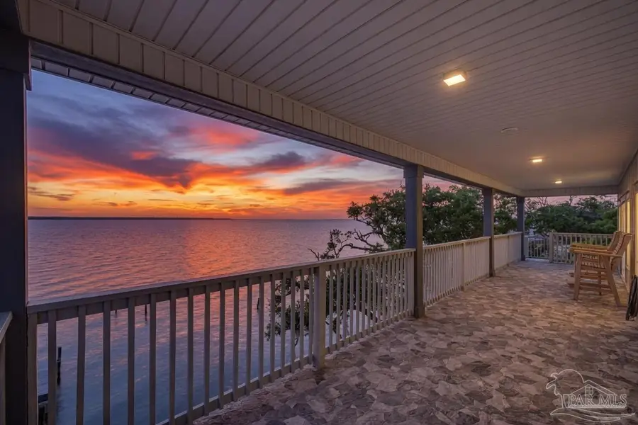 305 S Garcon Point Rd, Milton, FL 32583 - #2