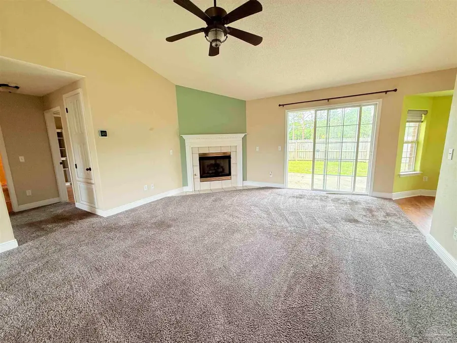 7901 Amethyst Dr, Pensacola, FL 32506 - #2