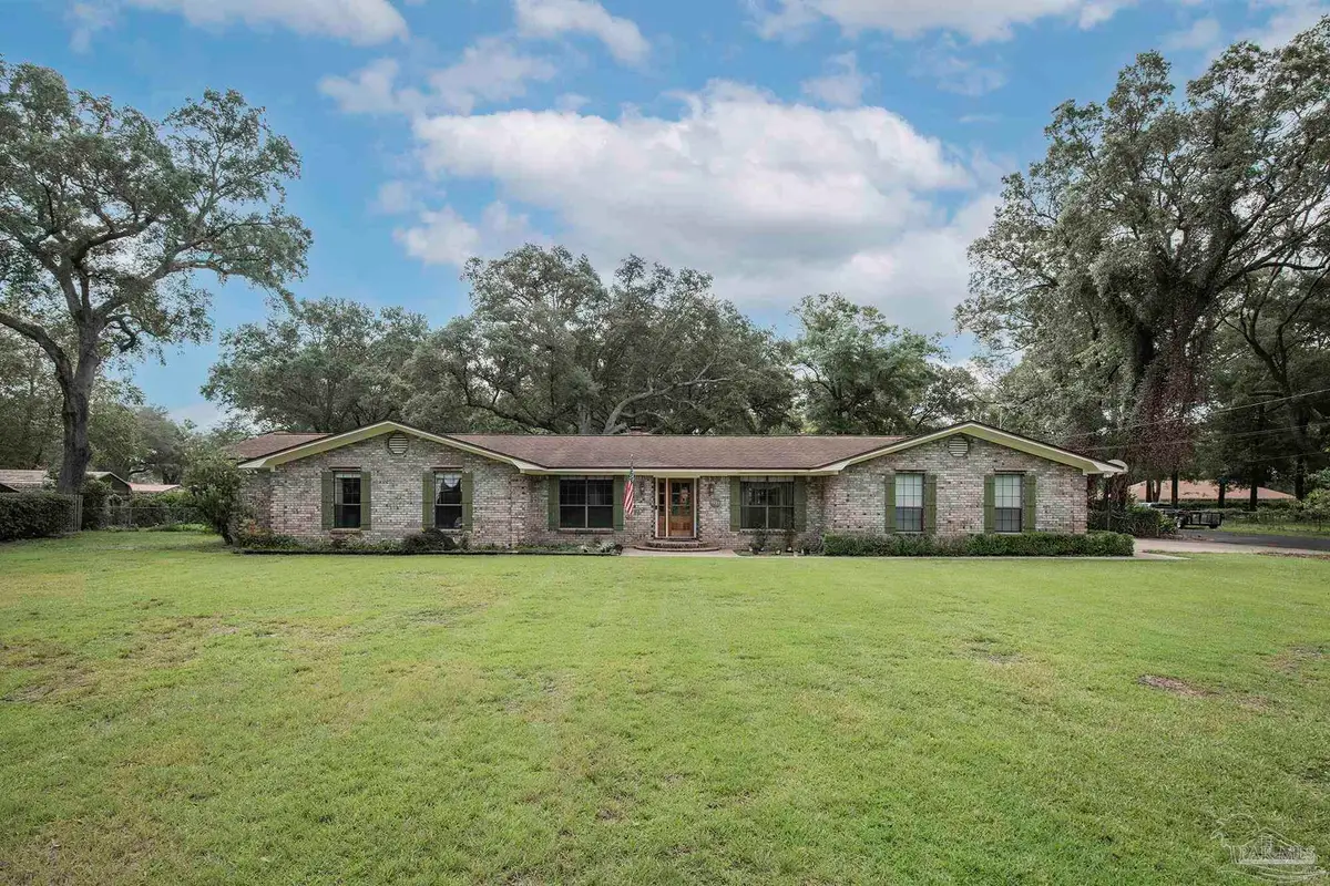 6027 Spanish Oak Dr, Pensacola, FL 32526 - #1