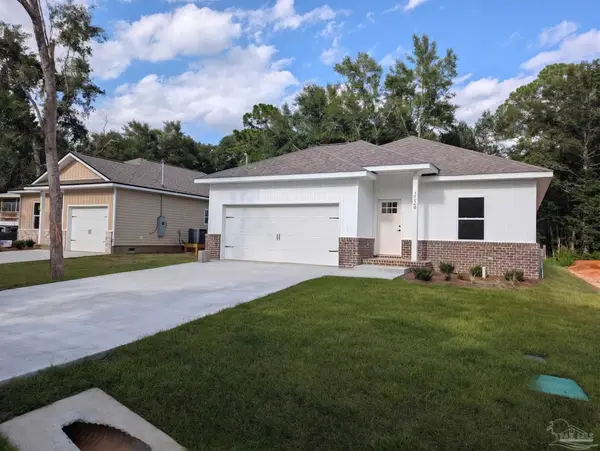 3028 N 11th Ave, Milton, FL 32583