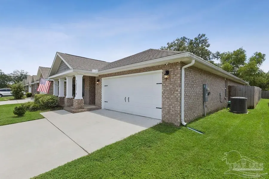 7337 Lakeside Oak Ct, Pensacola, FL 32526 - #2