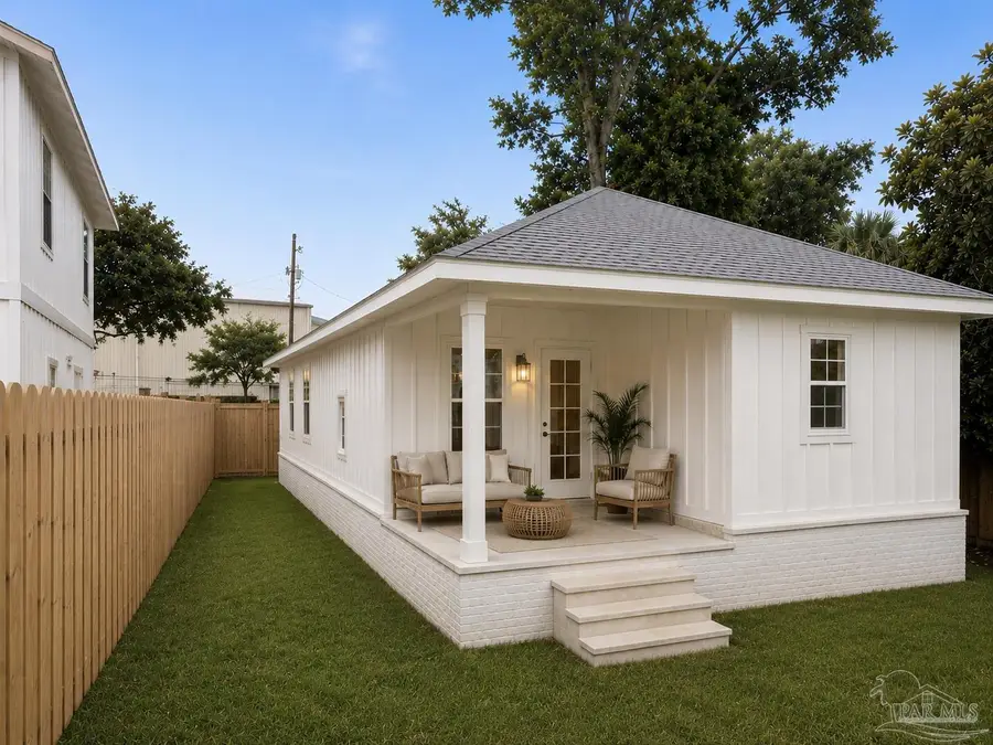 915 N B St, Pensacola, FL 32501 - #2