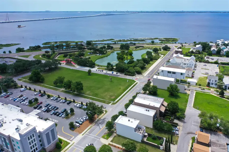 45 S 9th Ave #B, Pensacola, FL 32502 - #2