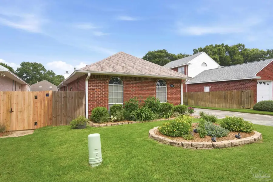 3027 Oak Pointe Dr, Pensacola, FL 32505 - #3