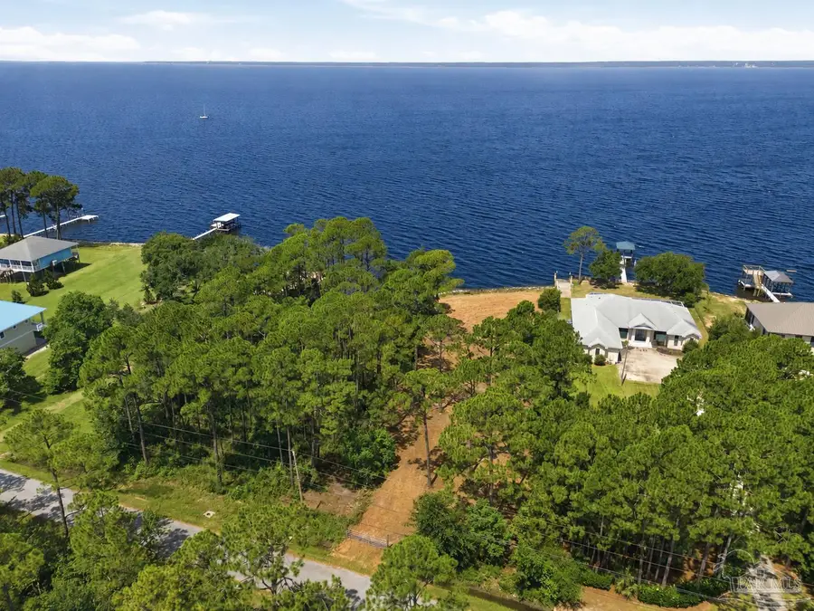 973 Dolphin Rd, Milton, FL 32583 - #2