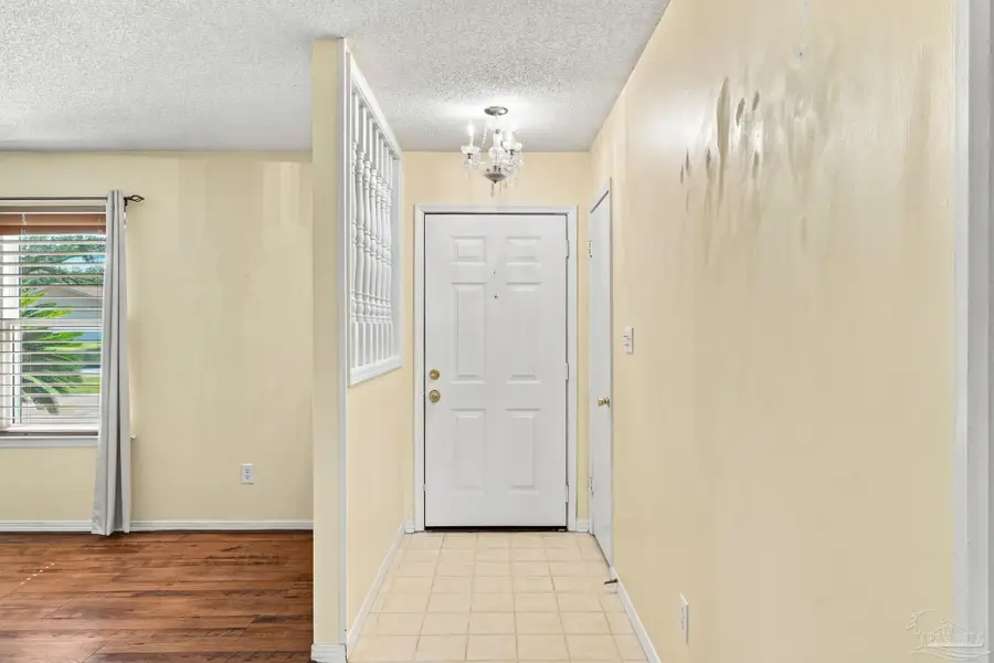 6639 Chicago Ave, Pensacola, FL 32526 - #2