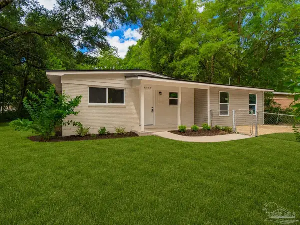 6559 Julia Dr, Milton, FL 32570