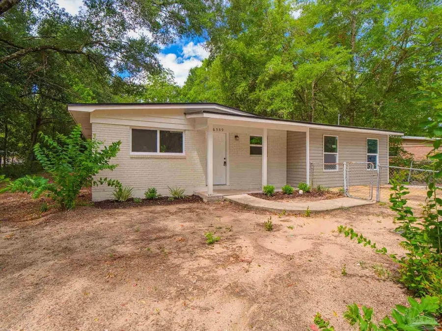 6559 Julia Dr, Milton, FL 32570 - #2