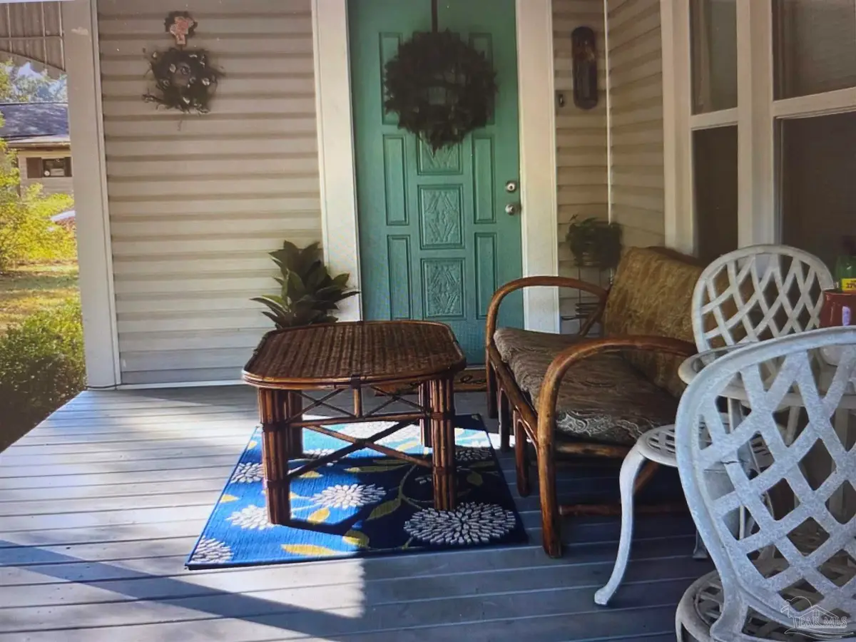 715 N 46th Ave, Pensacola, FL 32506 - #1