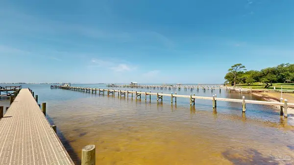 1754 Joybrook Rd, Navarre, FL 32566
