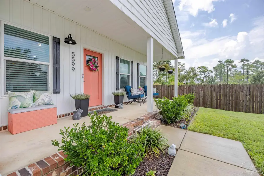 5599 Sandview Dr, Pensacola, FL 32507 - #2