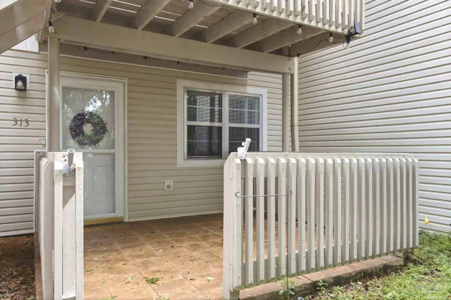 1200 Shoreline Dr #313, Gulf Breeze, FL 32561 - #2