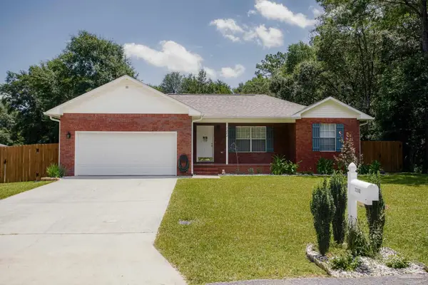 7282 Birdie Ln, Milton, FL 32570