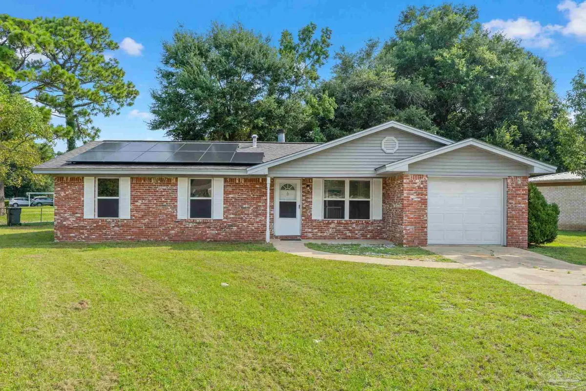 2740 Tupelo Ave, Pensacola, FL 32526 - #1