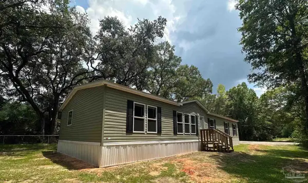 5337 Old Oak Rd, Milton, FL 32583