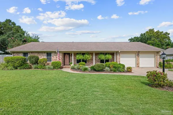 8165 Strasburg Rd, Pensacola, FL 32514
