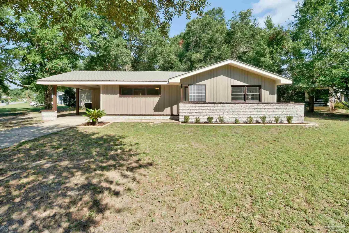 6480 Cypress St, Milton, FL 32570 - #1