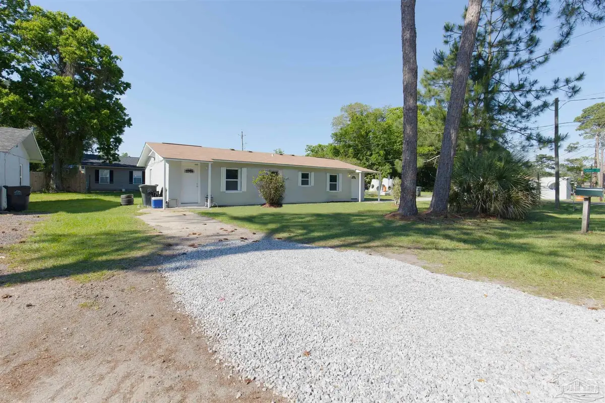 2121 Eliasberg Ave, Pensacola, FL 32507 - #1