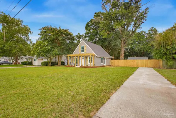 5468 Maranatha Way, Pace, FL 32571