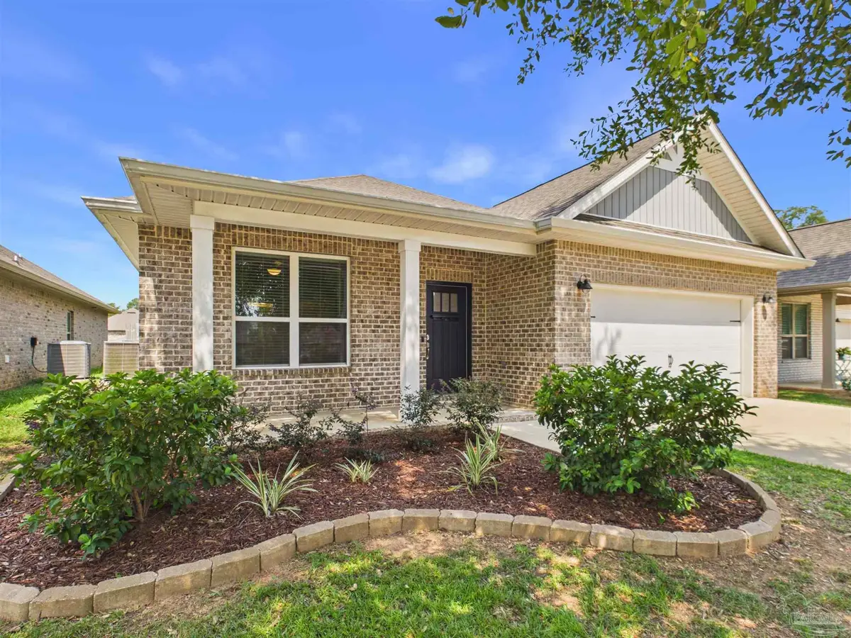 7457 Jamesville Rd, Pensacola, FL 32526 - #1