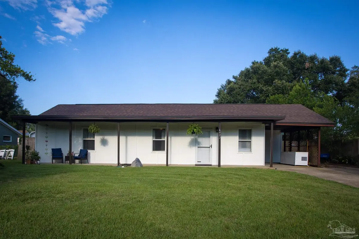 6402 Beauclair Dr, Pensacola, FL 32504 - #1