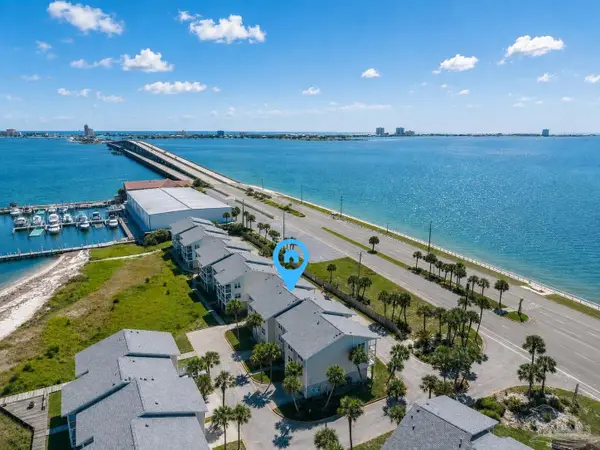 200 Pensacola Beach Rd #D2, Gulf Breeze, FL 32561