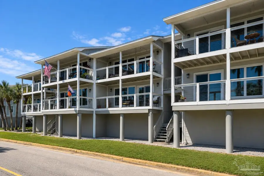 200 Pensacola Beach Rd #D2, Gulf Breeze, FL 32561 - #2