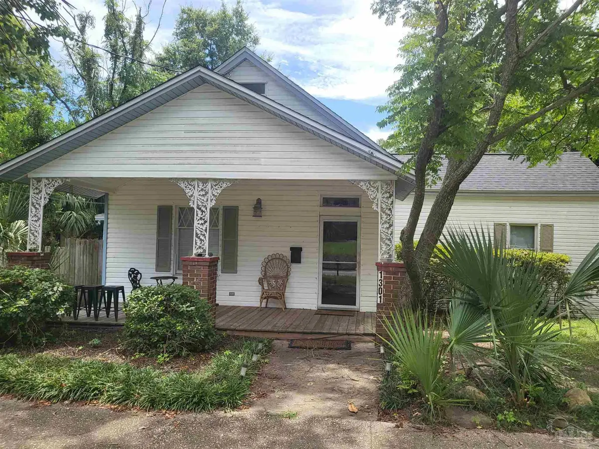 1301/1305 E La Rua St, Pensacola, FL 32501 - #1