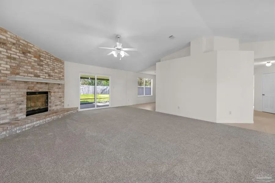 9568 Brentwood Blvd, Navarre, FL 32566 - #3