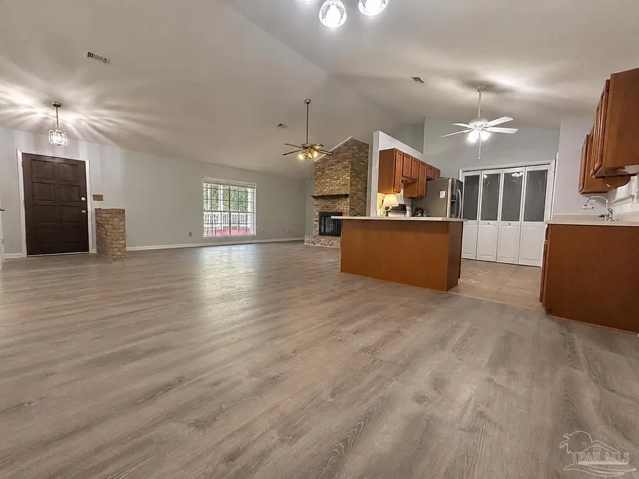 8047 Charter Oaks Dr, Pensacola, FL 32514 - #3