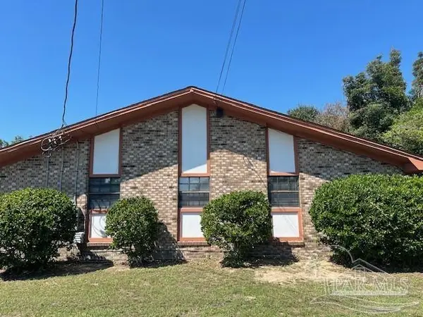 1267 Redwood Ln #A,B,C, Gulf Breeze, FL 32563