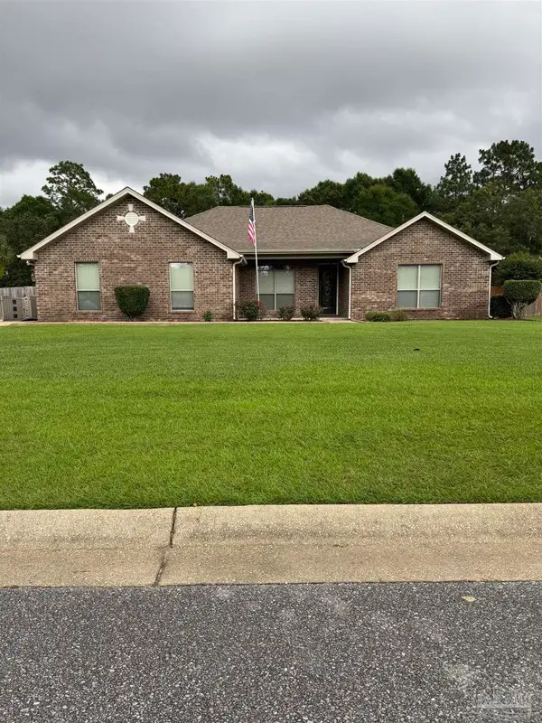 9104 Iron Gate Blvd, Milton, FL 32570