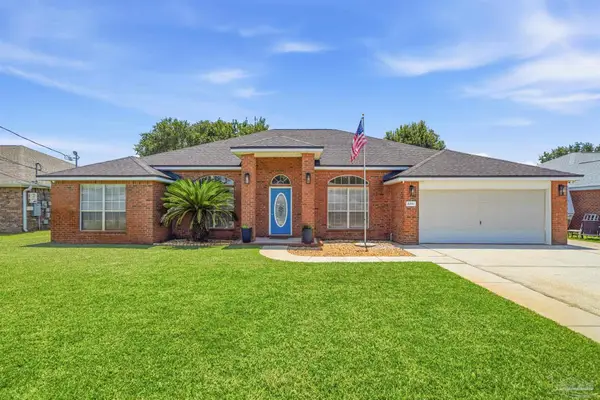 8241 Cosica Blvd, Navarre, FL 32566