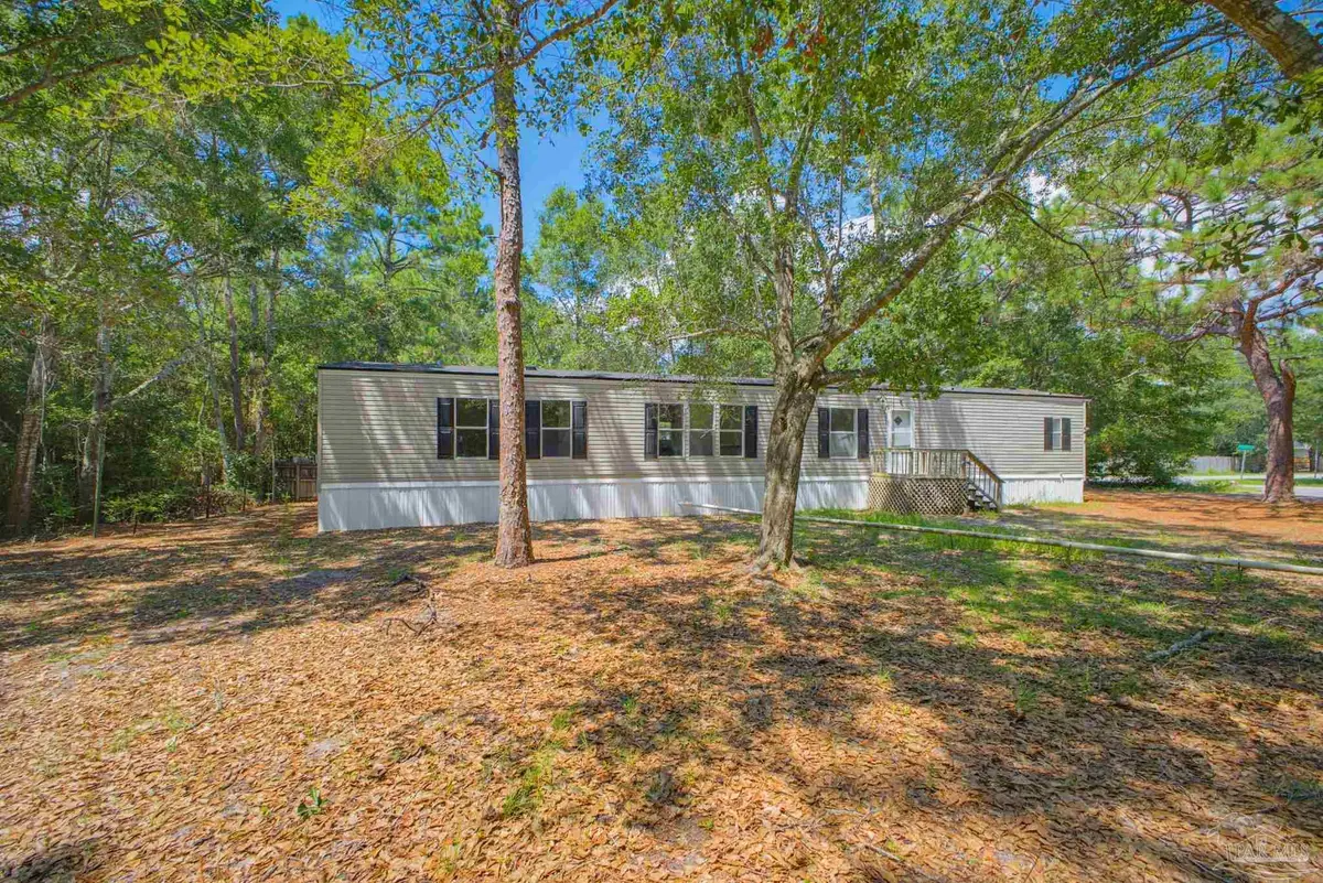 2981 Crittenden Dr, Navarre, FL 32566 - #1