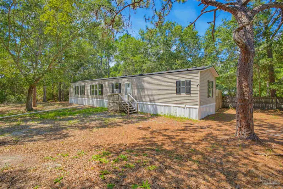 2981 Crittenden Dr, Navarre, FL 32566 - #3