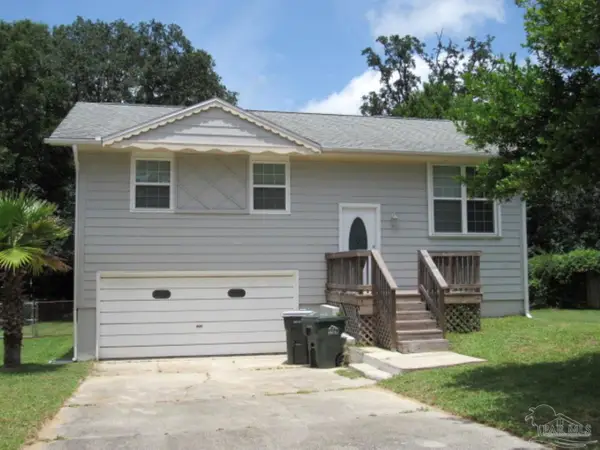 5407 Charbar Dr, Pensacola, FL 32526