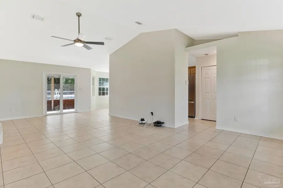 5296 Lonesome Dove Ln, Milton, FL 32570 - #2