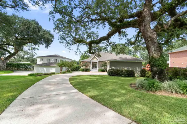 2912 Blackshear Ave, Pensacola, FL 32503