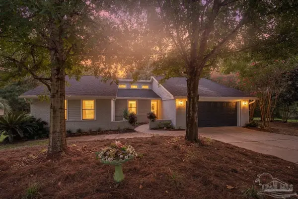 1016 Fleming Dr, Pensacola, FL 32514