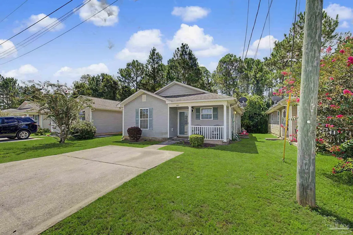 8813 Camshire Cir, Pensacola, FL 32507 - #1