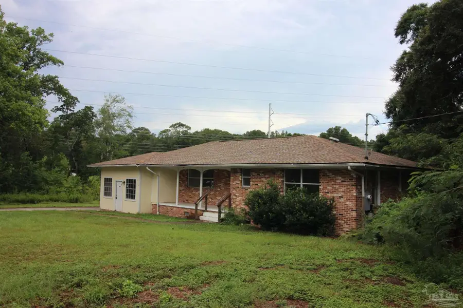 820 E Johnson Ave, Pensacola, FL 32514 - #3