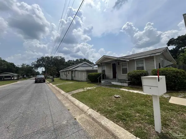 1600 W Gregory St, Pensacola, FL 32502