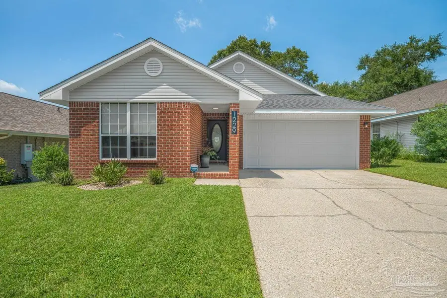 1229 Greystone Dr, Pensacola, FL 32514 - #2