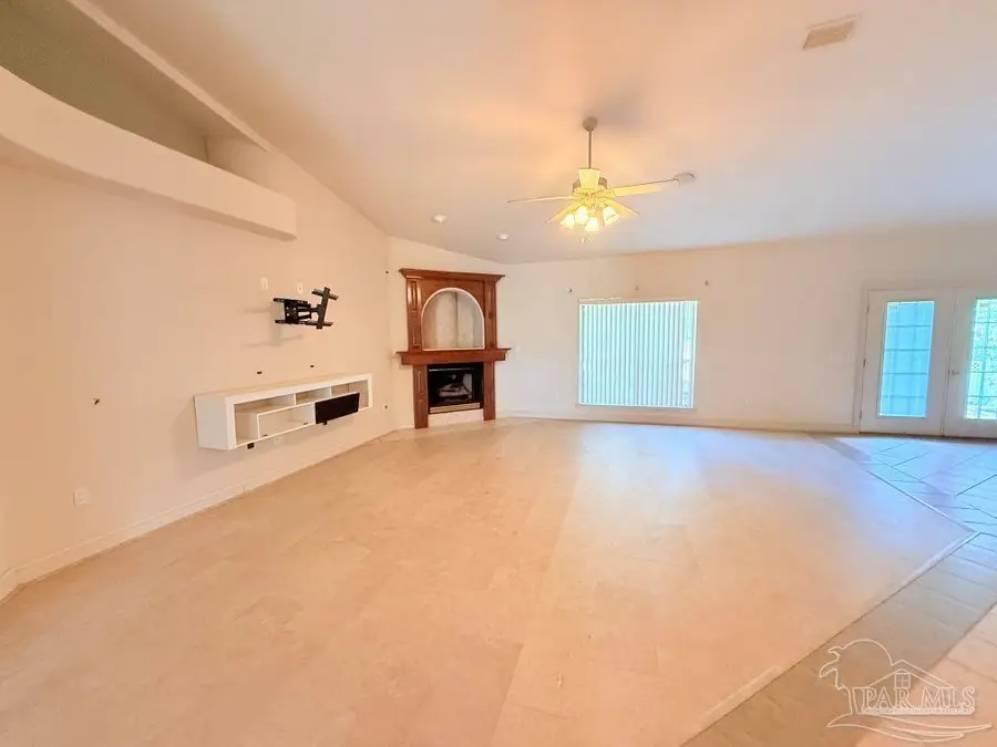 7934 Castle Pointe Way, Pensacola, FL 32506 - #2